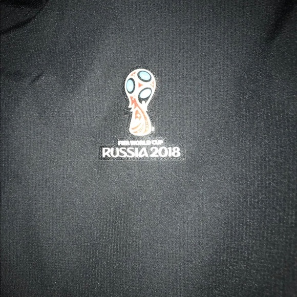 World Cup 2018 Official Jacket - Picture 2 of 3